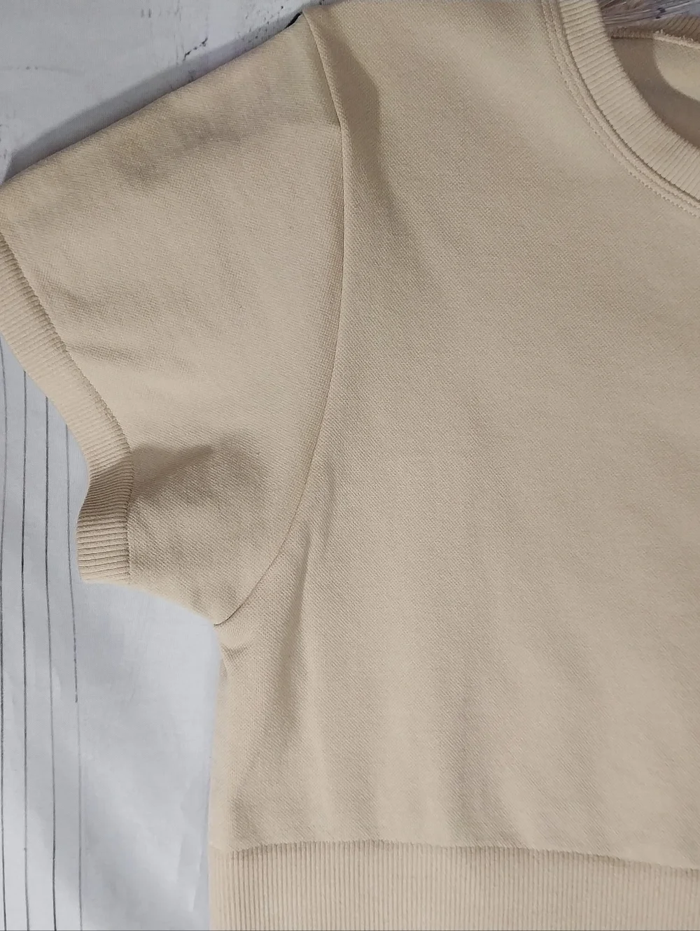Aerie Offline Sidewalk Seamless Ribbed Cropped Athleisure Short Sleeve Top - Picture 4 of 8